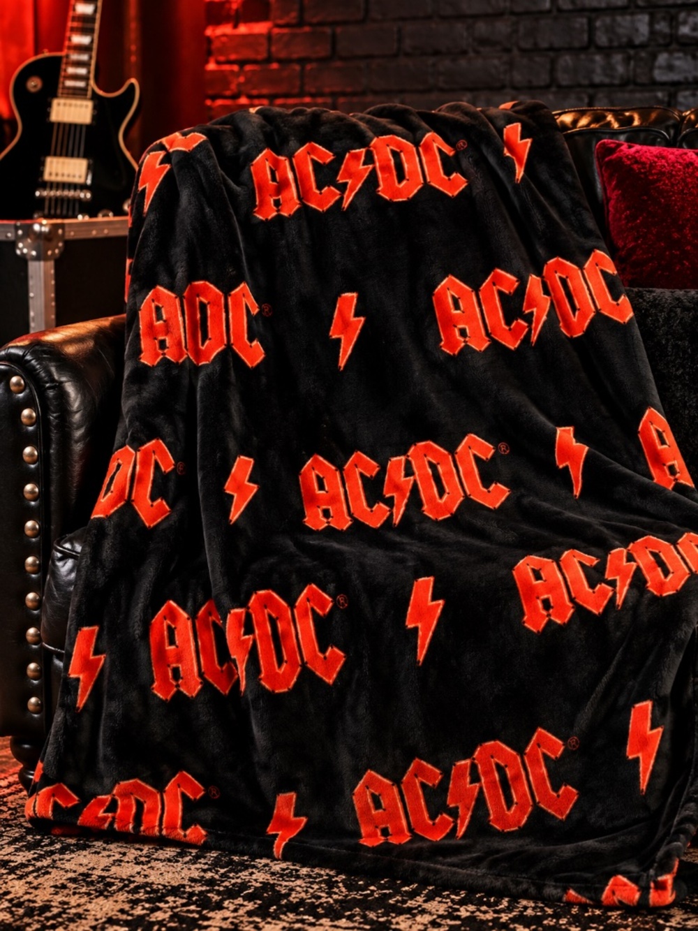 AC/DC Logo Silk Touch Plush Throw Blanket Black Red 50x70 NWT